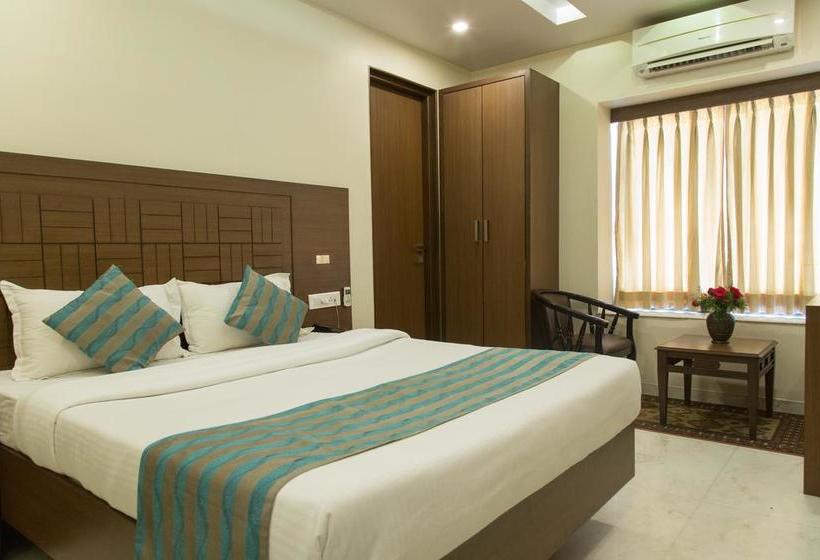 Hotel The Majestic Manor 19