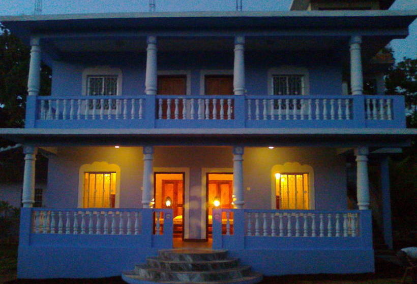 Bed & Breakfast Avalon Inn 13