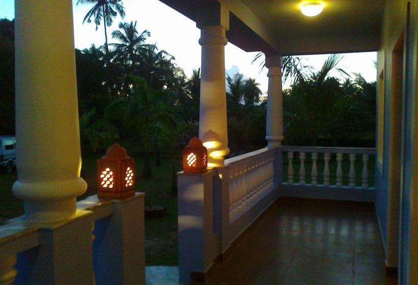 Bed & Breakfast Avalon Inn 16