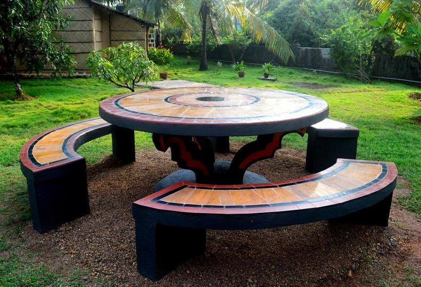 Bed & Breakfast Avalon Inn 7