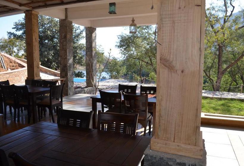 Resort Kumbhalgarh Forest Retreat 3