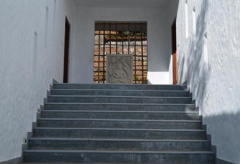 Resort Kumbhalgarh Forest Retreat 5