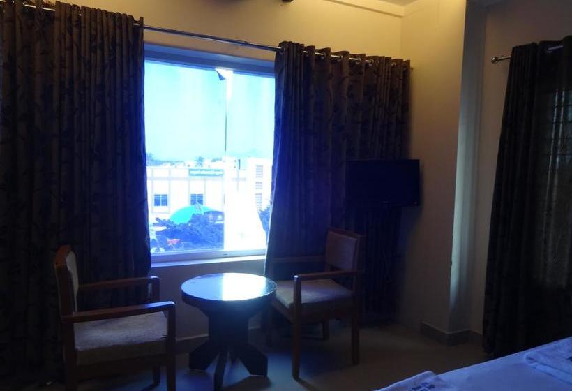 Hotel Templecity Dreamz Inn 7