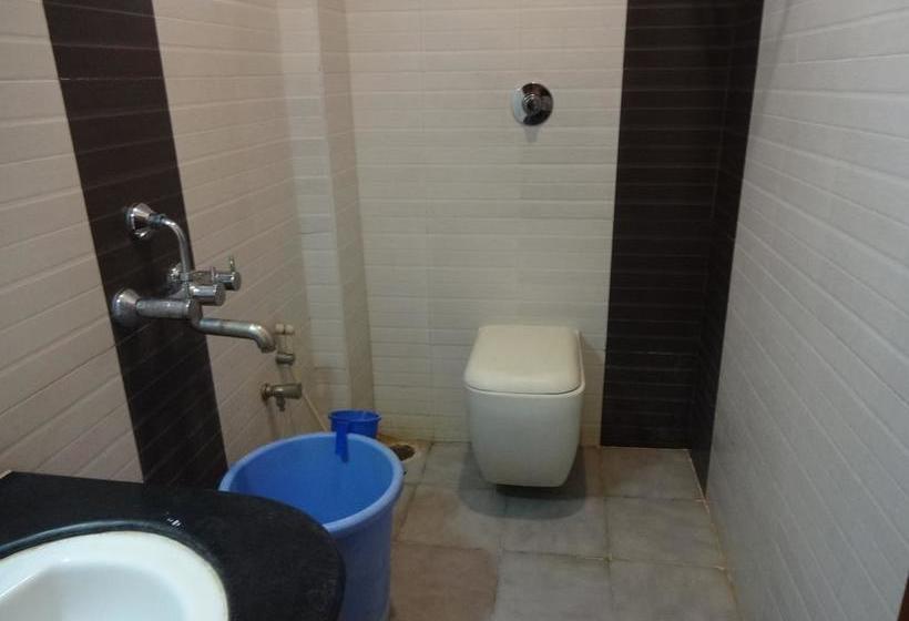 Hotel Templecity Dreamz Inn 8