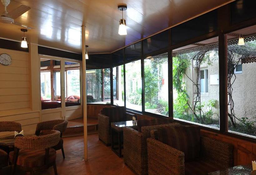 Resort Club Mahindra Mussoorie 8