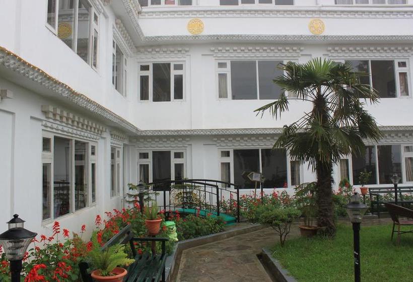 Hotel Little Tibet 1