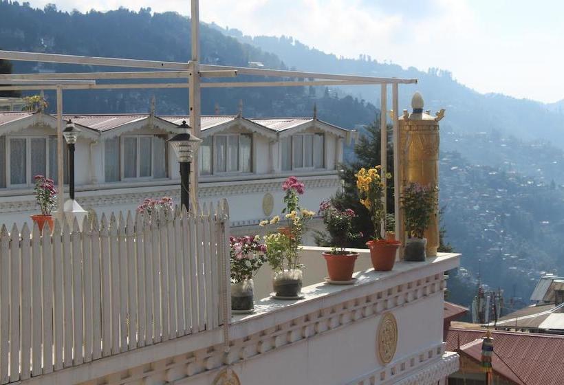 Hotel Little Tibet 17