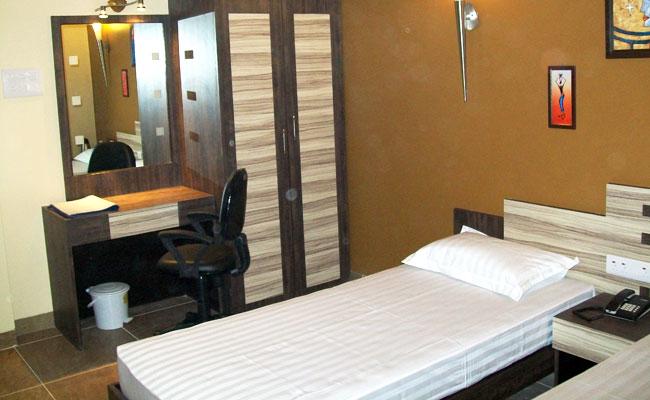 Hotel Element Guestline 12