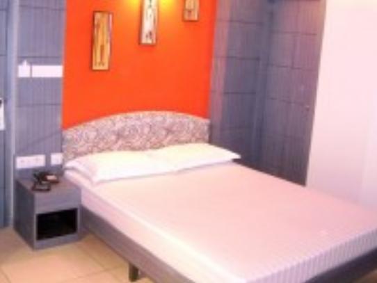 Hotel Element Guestline 18