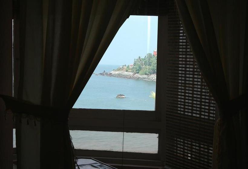 Hotel Mascot Beach Resort 14