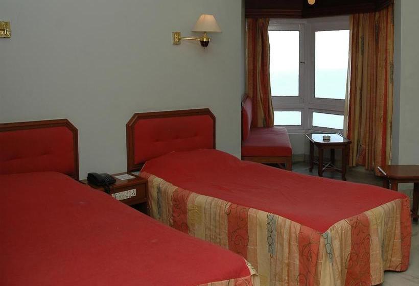 Hotel Mascot Beach Resort 19