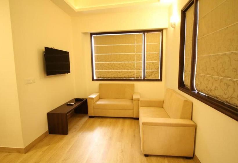 Hotel Forest Avenue 16