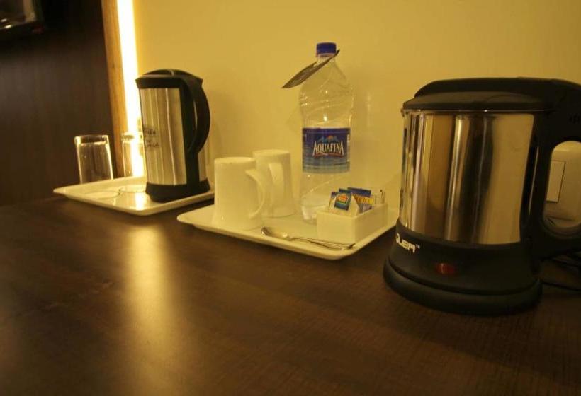 Hotel Forest Avenue 17