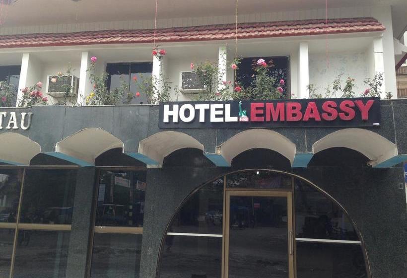 Hotel Embassy 6