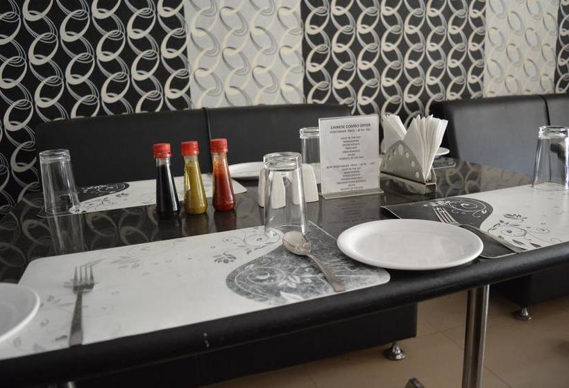 Hotel The Sutrupti 14