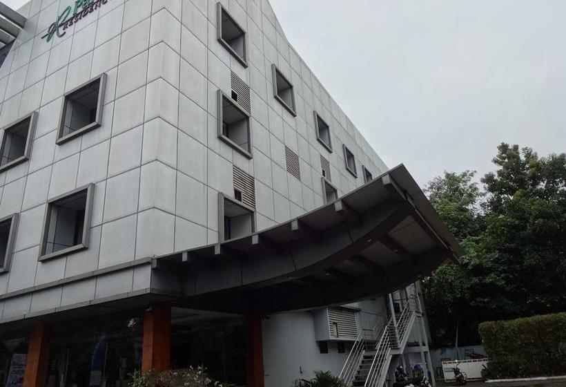 Hotel Park Residency 13