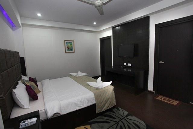 Hotel Oyster Airport 15