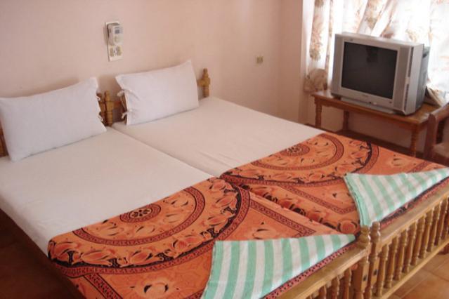 Resort Shirleys Beach 9