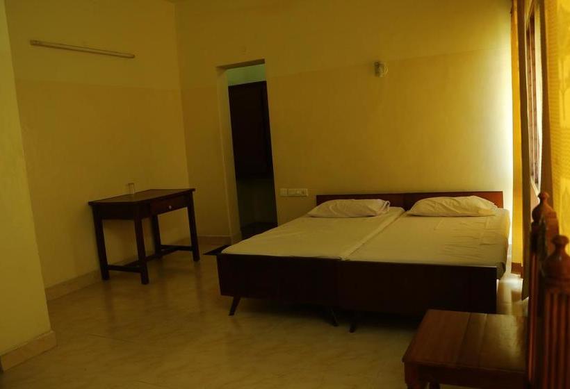 Sunday Bed & Breakfast 13