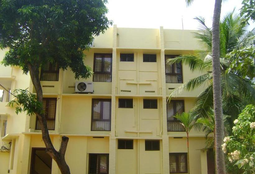 Sunday Bed & Breakfast 2