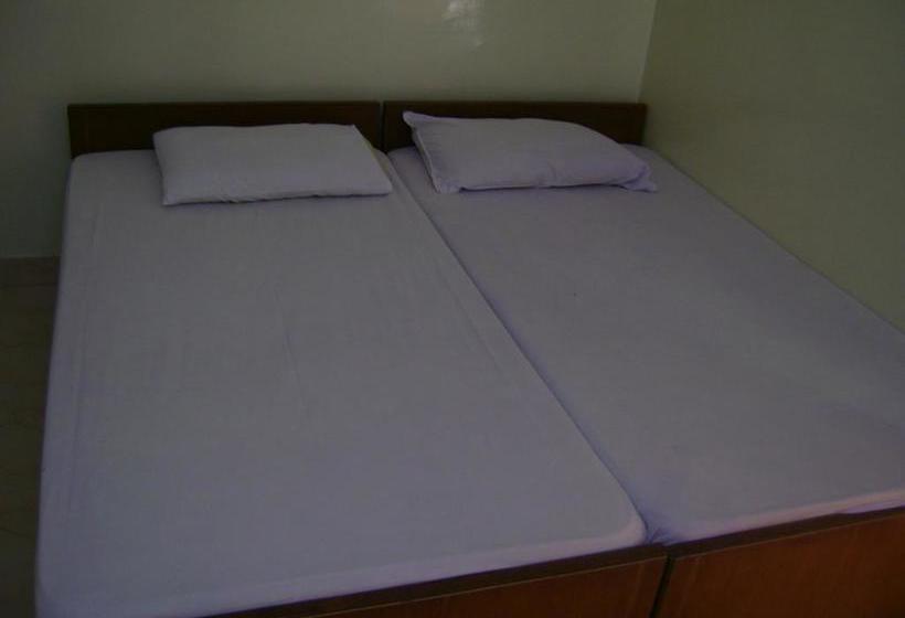 Sunday Bed & Breakfast 3