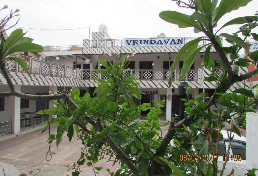Hotel Vrindavan Uttar Pradesh