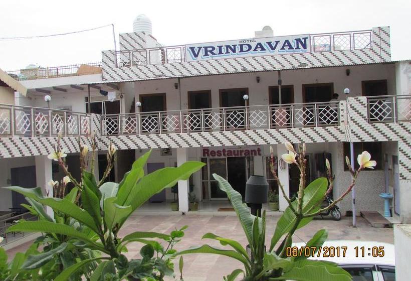 Hotel Vrindavan 3