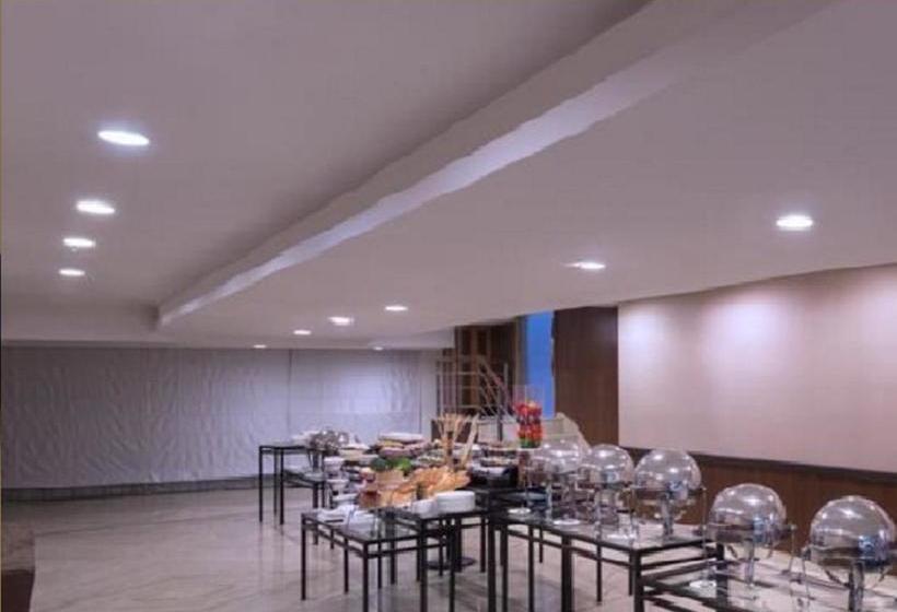 Hotel Four Points By Sheraton Vadodara Vadodara