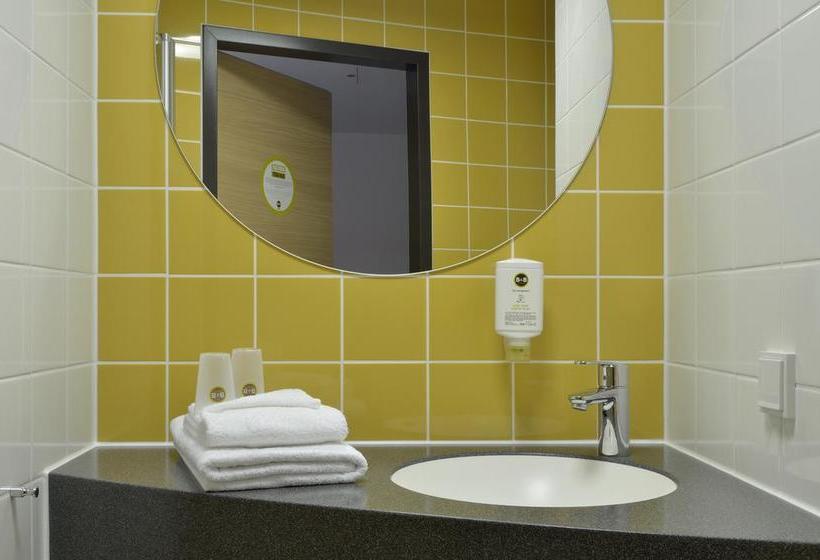 B&B Hotel Düsseldorf City 18