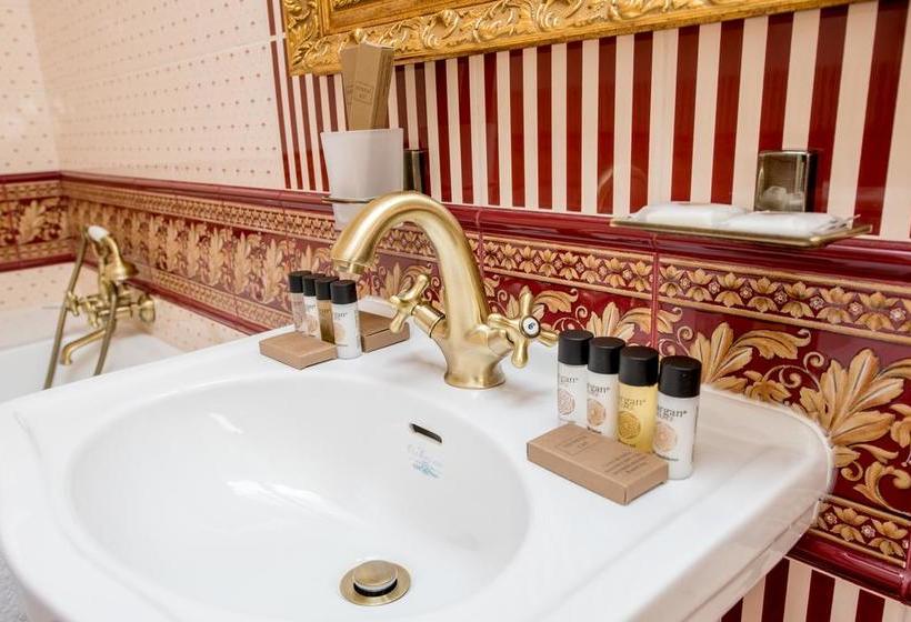 Boutique Hotel Turgenev 3