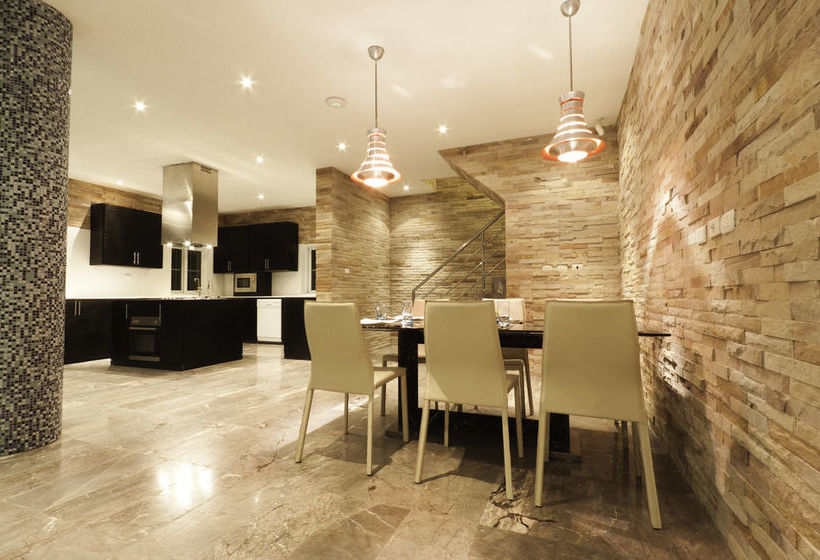 The Promenade Villa By Holiplanet 11