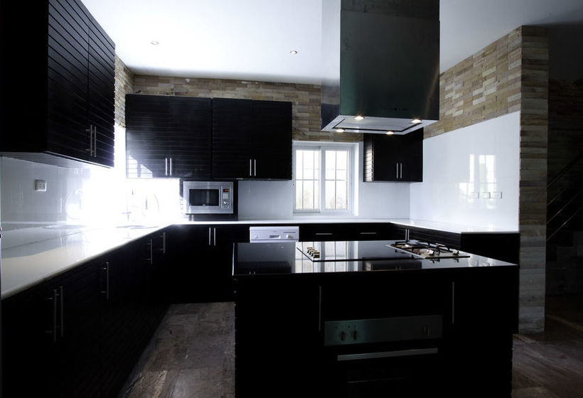 The Promenade Villa By Holiplanet 13