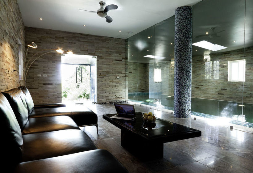 The Promenade Villa By Holiplanet 14