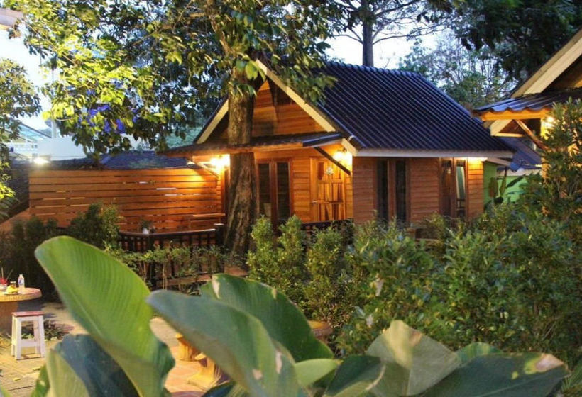 Hotel Poohbar Resort & Lotusdive 14