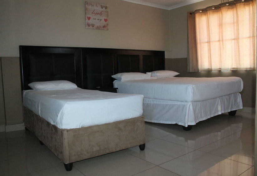 Pensión Miraton Guest Lodge 7