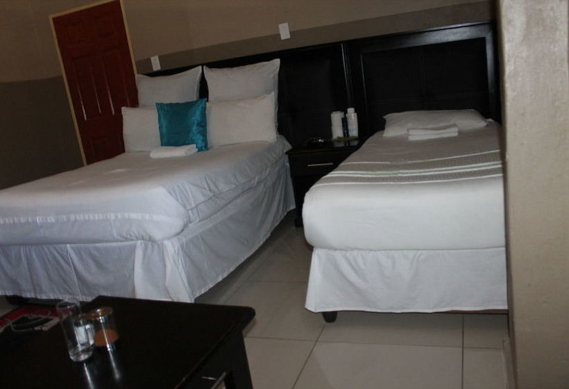 Pensión Miraton Guest Lodge 8