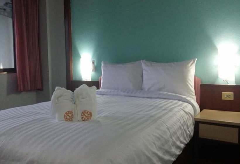 Hotel The 1 Place Hat Yai 8