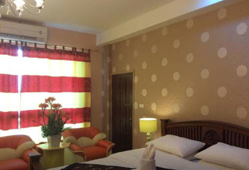 Hotel The Sales' Hub Lubdee 2