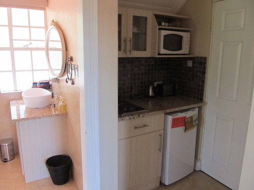 Pension Acacia Guest House 15