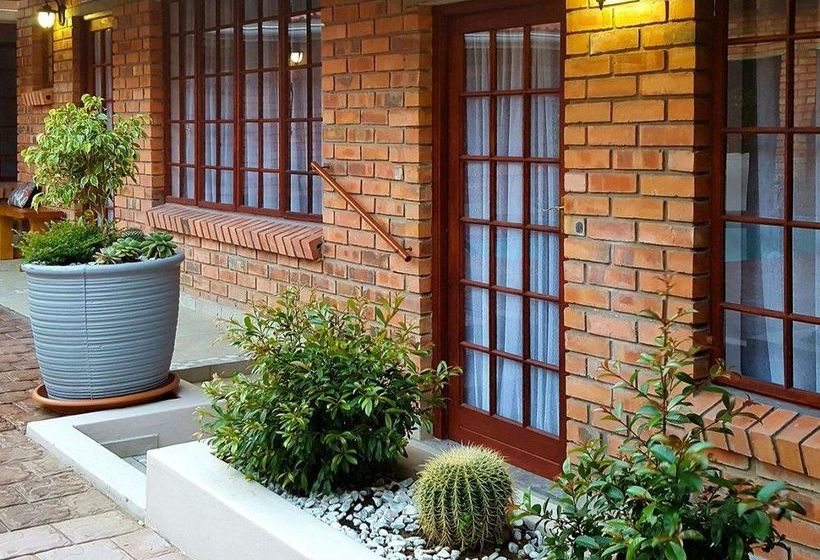 Pension Pompano Guesthouse 13