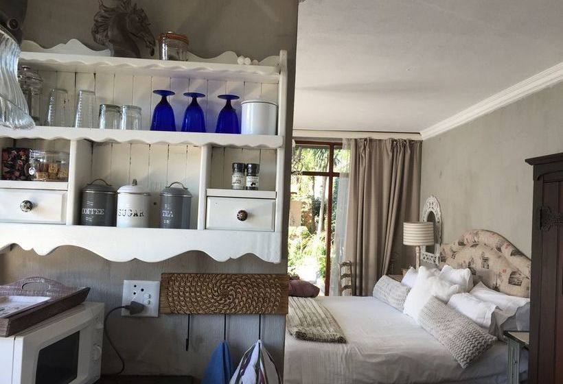 Waterhouse Guest Lodge In Waterkloof 18