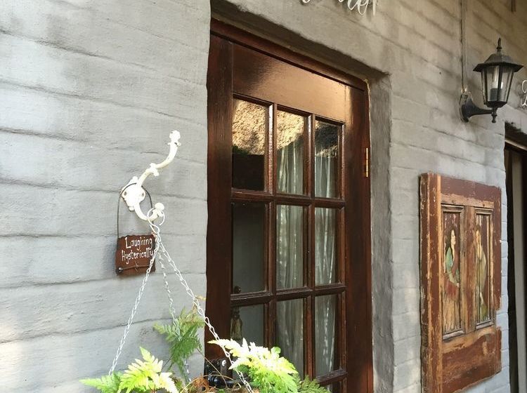 Waterhouse Guest Lodge In Waterkloof 8