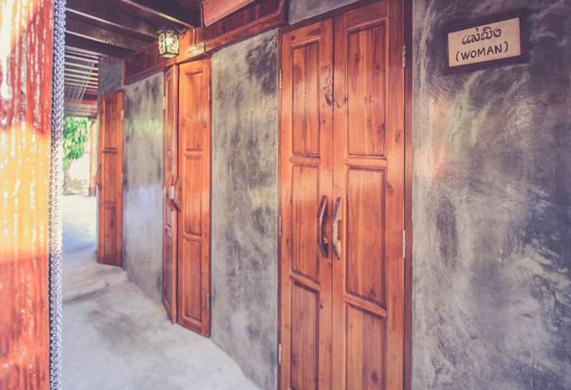 Pension Baan Kum On 12