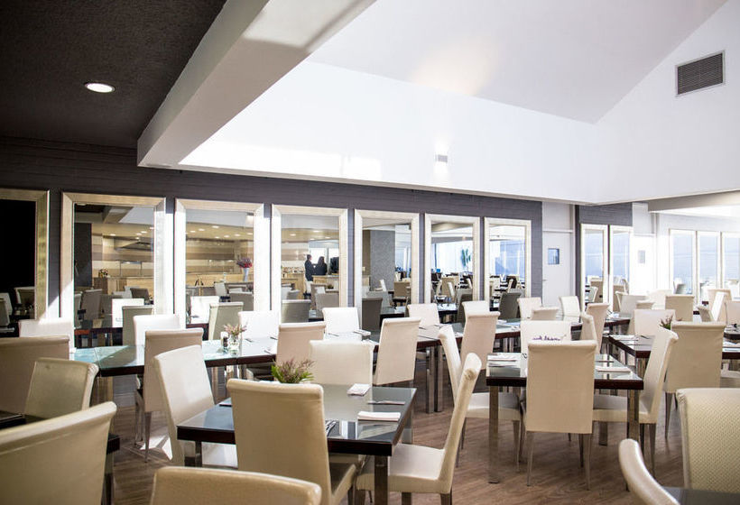 Hotel Fnb Conference Centre 16