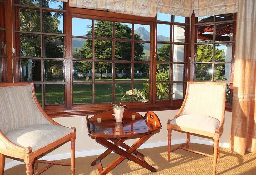 Pension The Garden Villa Guesthouse 12