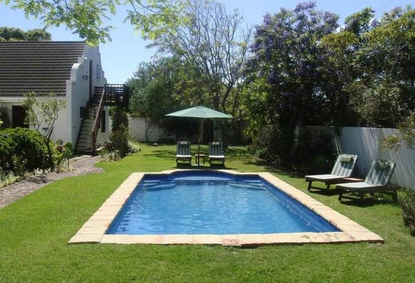 Pension The Garden Villa Guesthouse 18