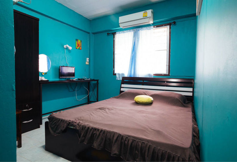 Pensión Malai Place