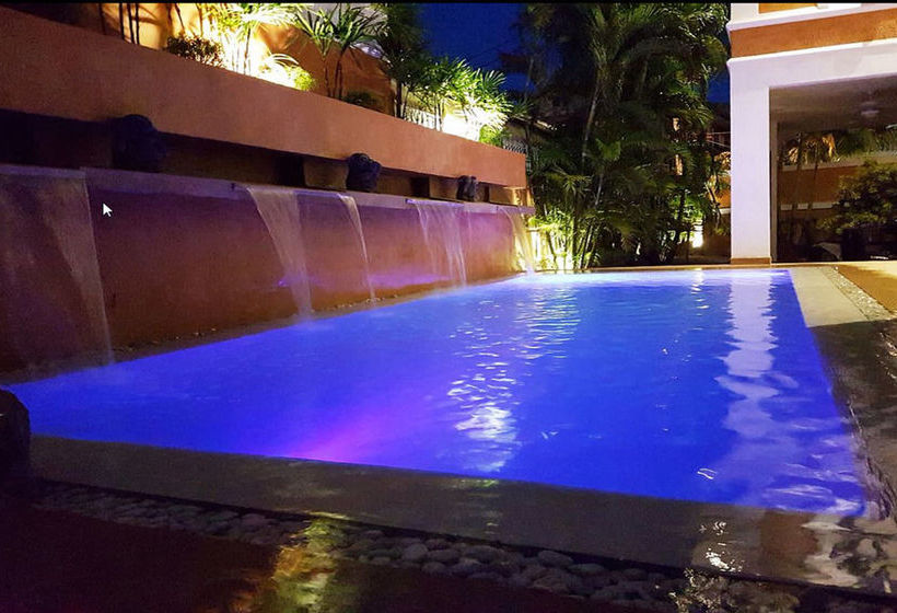 Hide Land Pattaya Luxurious Tropical Villa 13