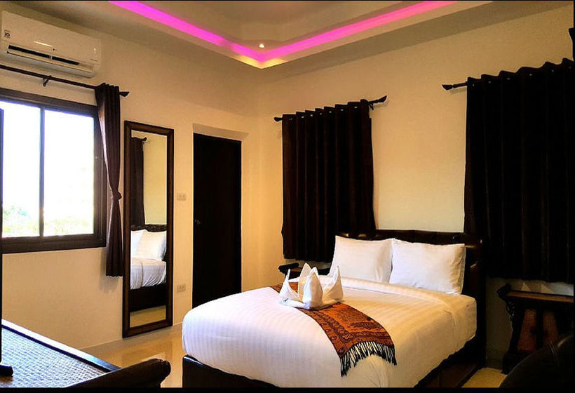 Hide Land Pattaya Luxurious Tropical Villa 2