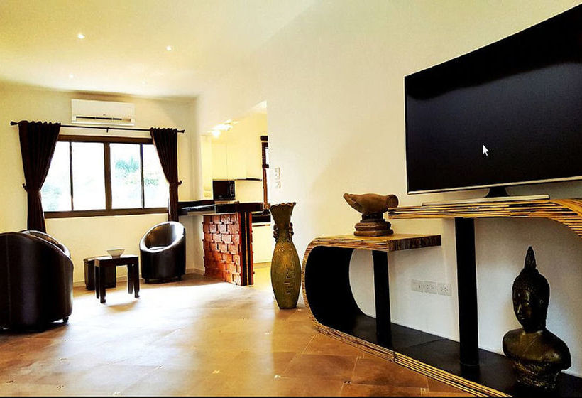 Hide Land Pattaya Luxurious Tropical Villa 6